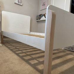 2 Twin Beds With Slates $200