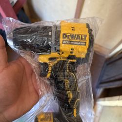 DEWALT ATOMATIC 20v Max Cordless Drill