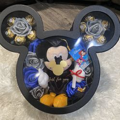 Disney Theme Mickey Mouse Graduation Gift Box