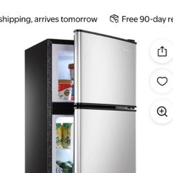 Refrigerator 