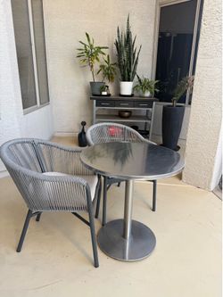 Modern Bistro Table, Pedestal Base