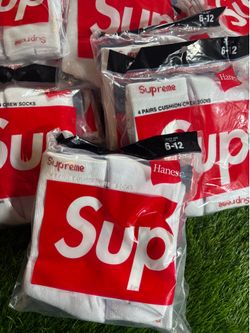 Supreme x Hanes Crew Socks