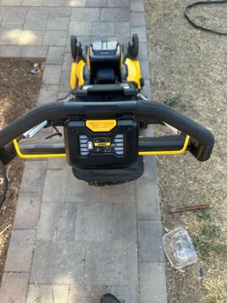 Dewalt lawnmower