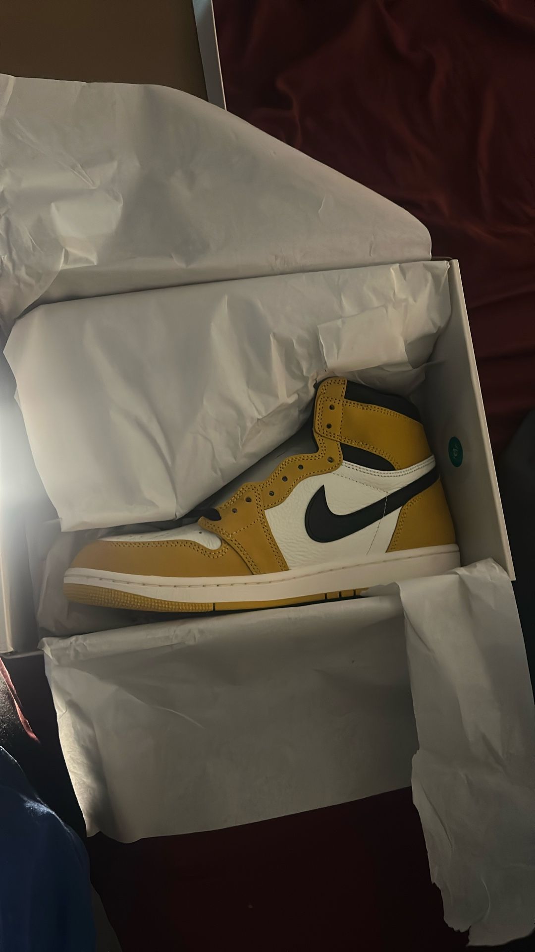 Nike Air Jordan 1 Retro High OG Yellow Ochre 10.5 “new In Box