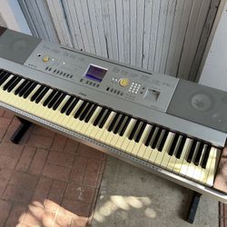 Yamaha Portable Grand Digital Piano
