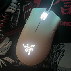 White Razor Gaming Mouse 