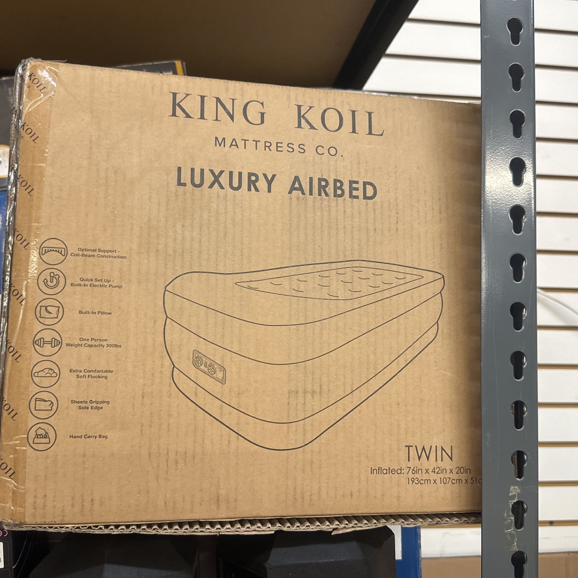 SLEEPLUX Durable Inflatable Air Mattress with Built-in Pump