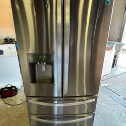🔥OUTLET PRICE🔥KENMORE 4 DOOR FRENCH DOOR FRIDGE🤩💫