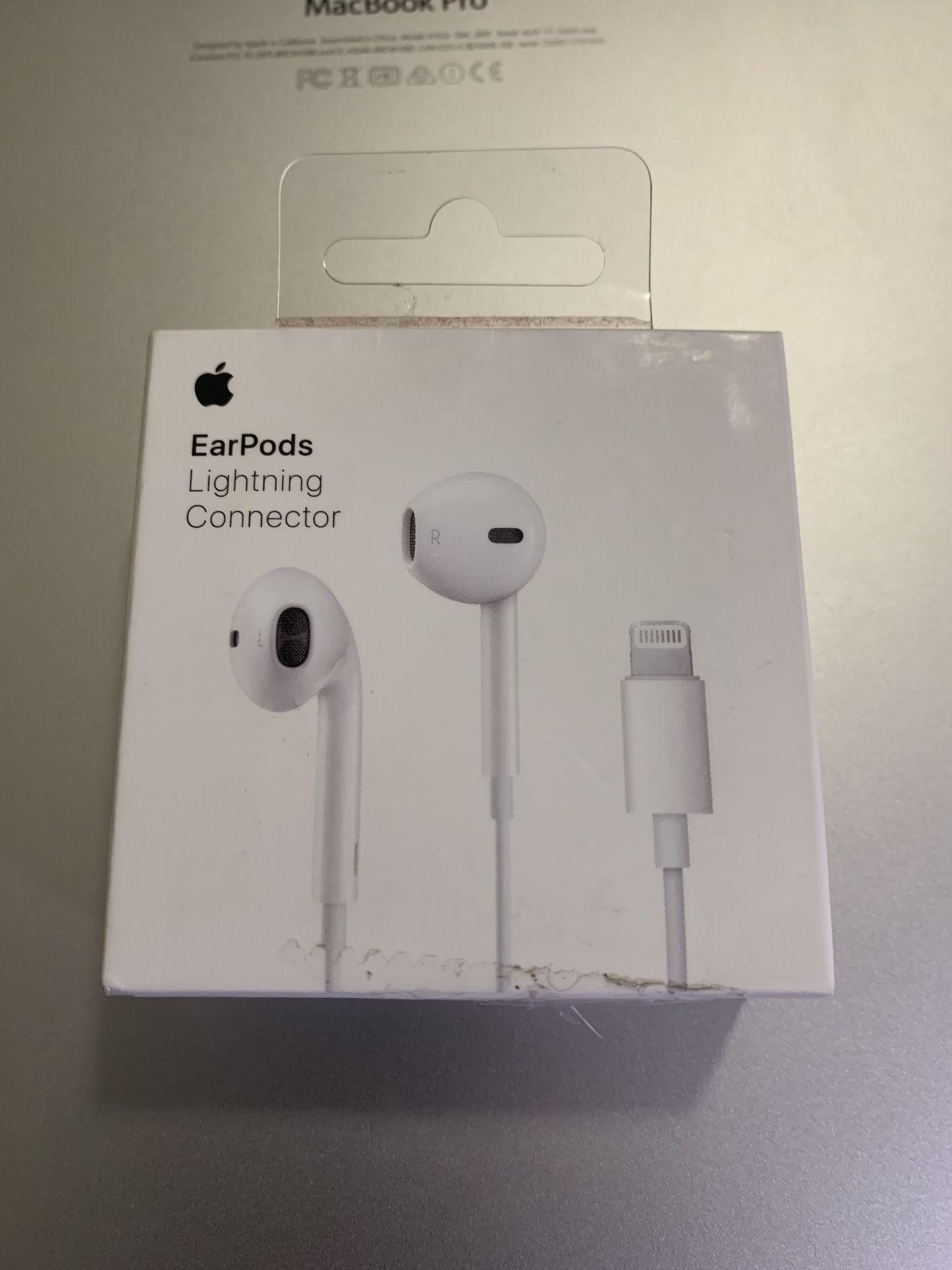 Apple Earbuds Headphones w/ lightning connector