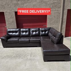 L Shaped Sectional Sofa (READ DESCRIPTION)