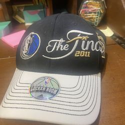 Vintage Dallas Mavericks Hat With Tags