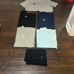 Nike Tshirts Size Large And Medium (new)