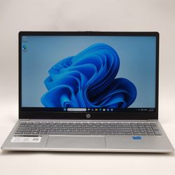 HP Laptop 15-fd0132wm 9C9A3UA#ABA 15.6" i3-N305 1.8GHz 8GB RAM 256GB SSD