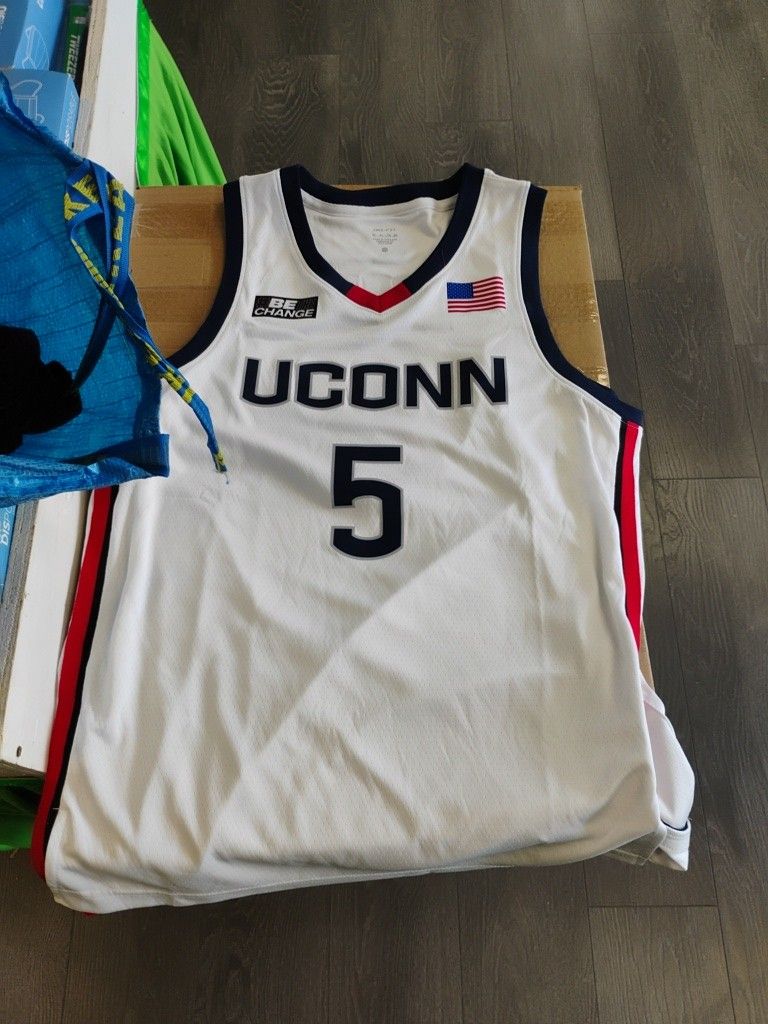 Bueckers UConn Huskies Men's basketball jersey