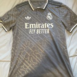 Luka Modric Real Madrid 3rd Kit 2024-25