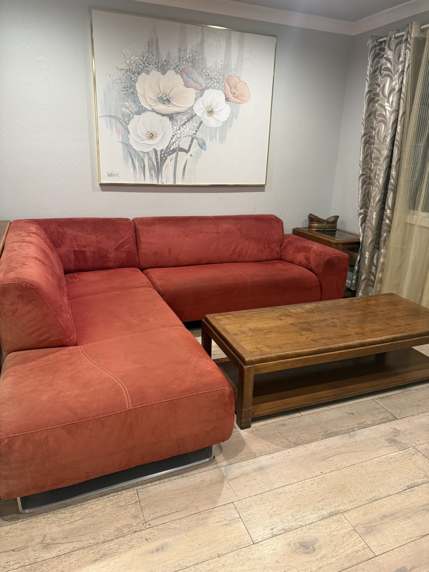 Modern Red Microfiber Sectional Soda Couch