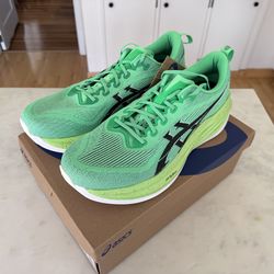 ASICS Superblast 2 Ekiden Vital Green Black Size 13 New