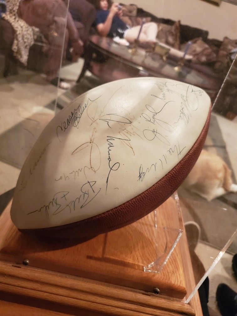 1969 Autographed Kansas City Cheif Ball