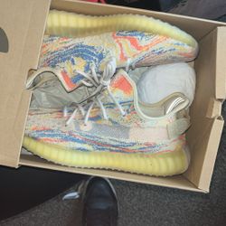 brand new yeezy inbox me 