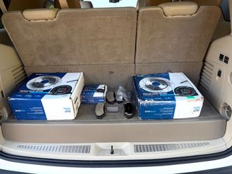 DETROIT AXLE FRONT & REAR DRILLED SLOTTED ROTORS AND CERAMIC BRAKE PADS KIT SET
