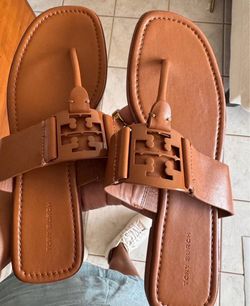 Tory Burch sandals 8.5