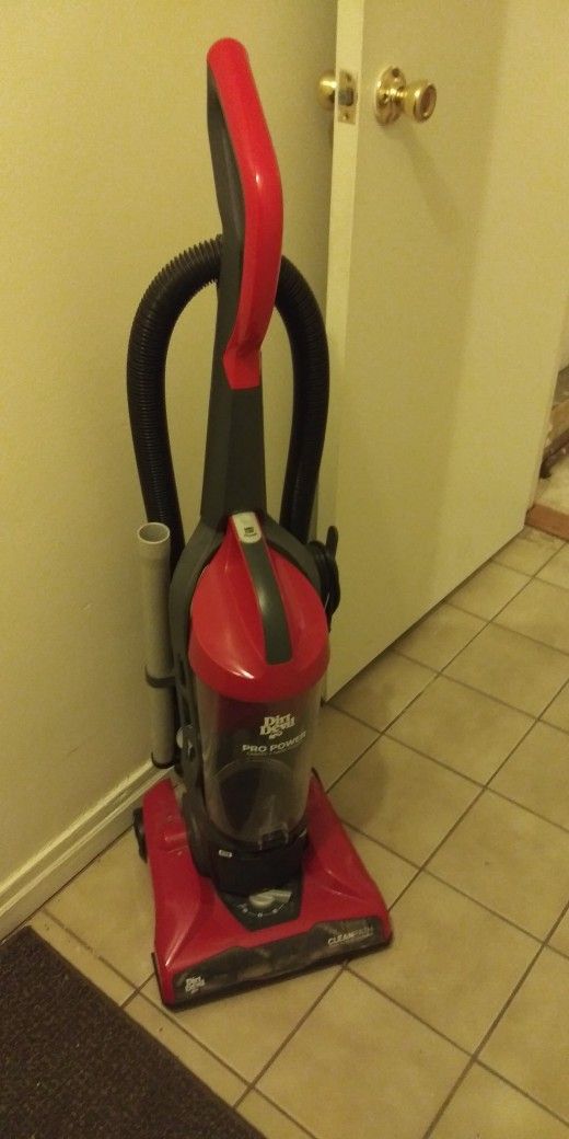 Dirt Devil Pro Power Upright Vacuum Cleaner