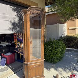 Ethan Allen China Cabinet