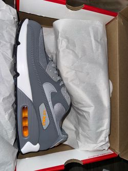 Air Jordan 1 mid  / Nike Air Max 90