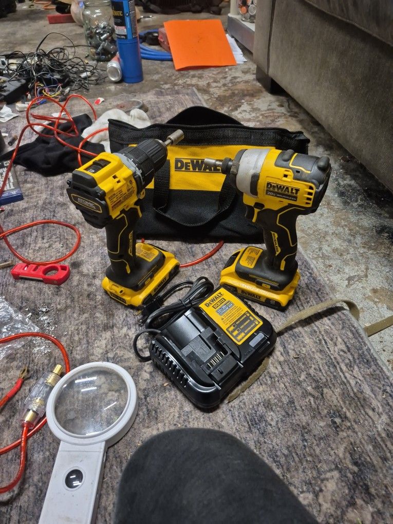 DeWalt Drill And Impact Driver With Charger