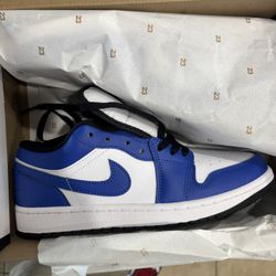 Jordan 1 Low Royal Blue Size 9 New! 