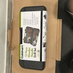 uisinart 13 Piece Wooden Handle Grill Set with Storage Case