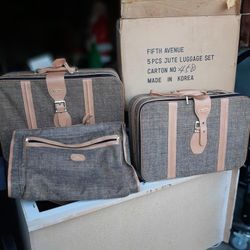 Vintage Tweed FIFTH AVENUE Luggage Set for Sale in Roseville CA OfferUp