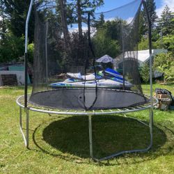 10 Feet Trampoline In Excellent Condition 
