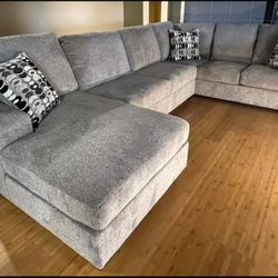 Ashley U Shape Sectional With Chaise/ Fast Delivery 