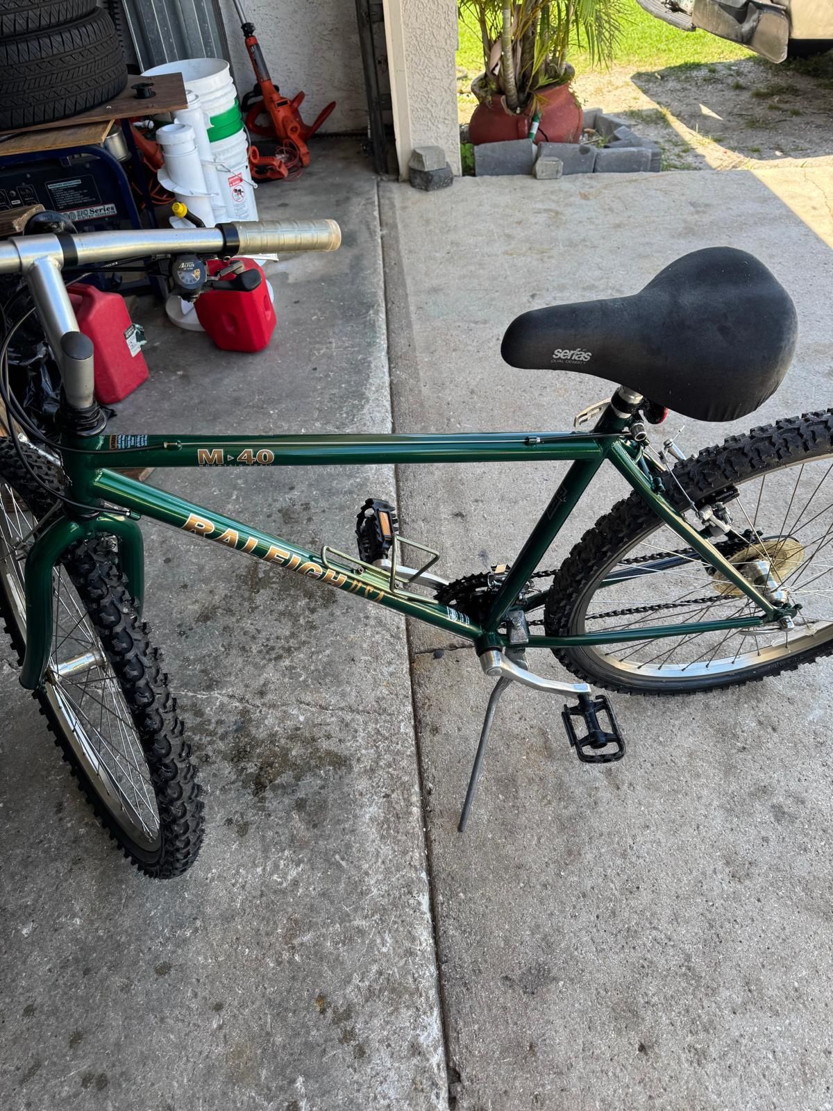 Raleigh Mountain Bike