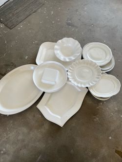 Ceramic servings plates
