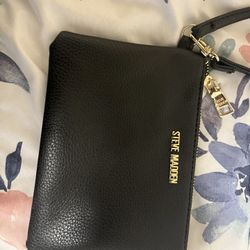 Steve Madden Wristlet