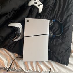 PS5 Slim