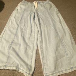 Light Wash Denim Wide-Leg Culottes
