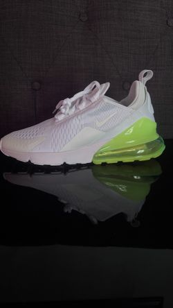 Nike 270