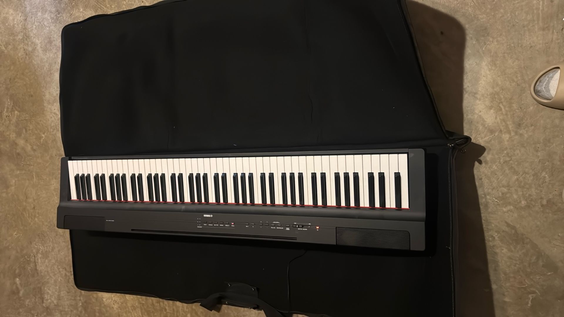 YAMAHA P-125 