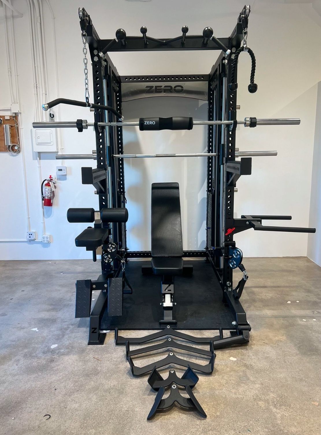 ‼️FREE DELIVERY/INSTALLATION ‼️Smith Machine 500 | Adjustable Bench | 245lb Cast Iron Olympic Weights | 7ft Olympic Bar | Fitness | Gym Equipment