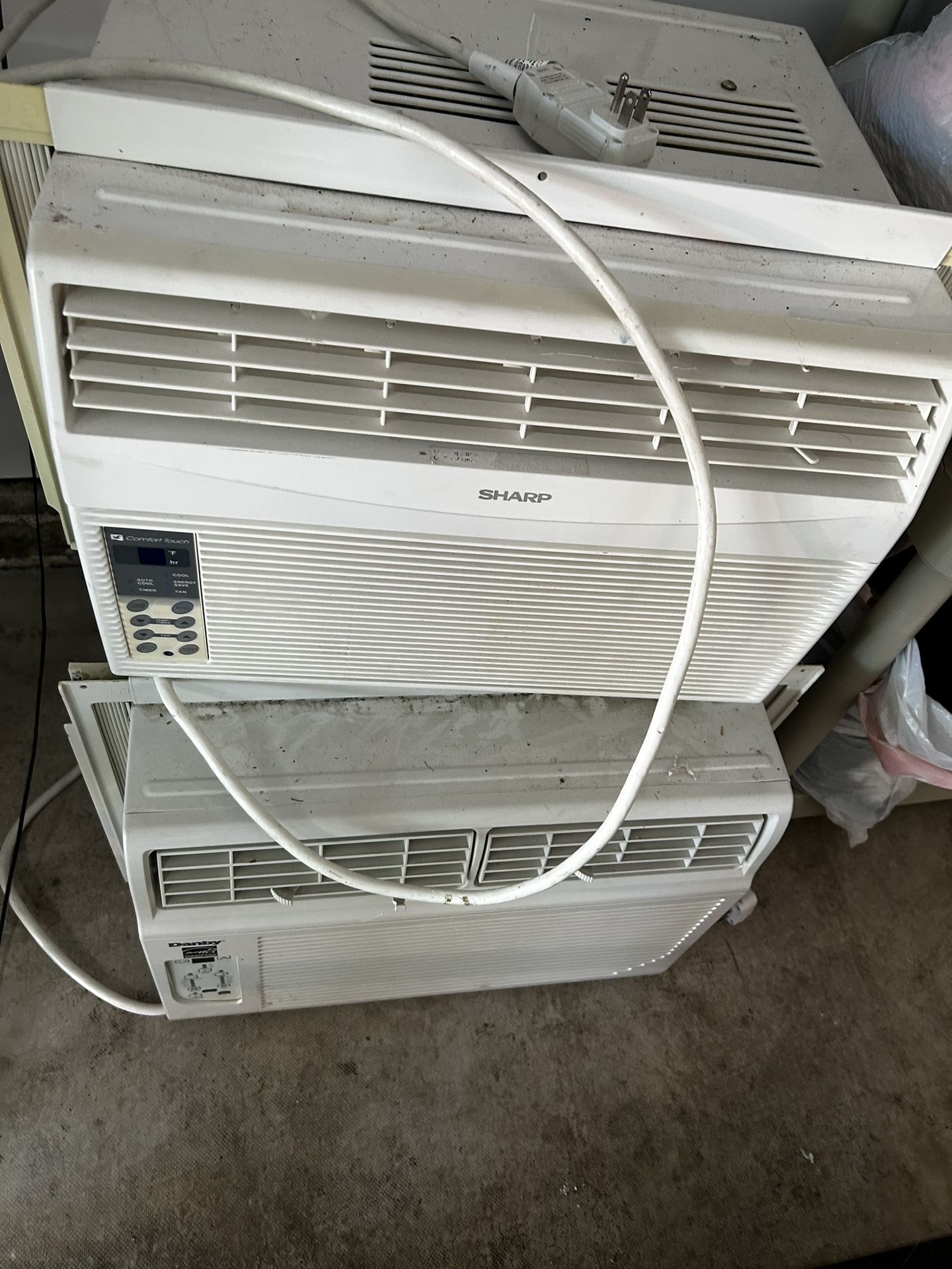 Air conditioner 