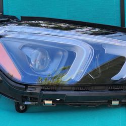 Mercedes-Benz GLE Class Headlight 2020-22 OEM LED Right Side 