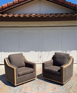 Gorgeous Swiveling Club Chairs