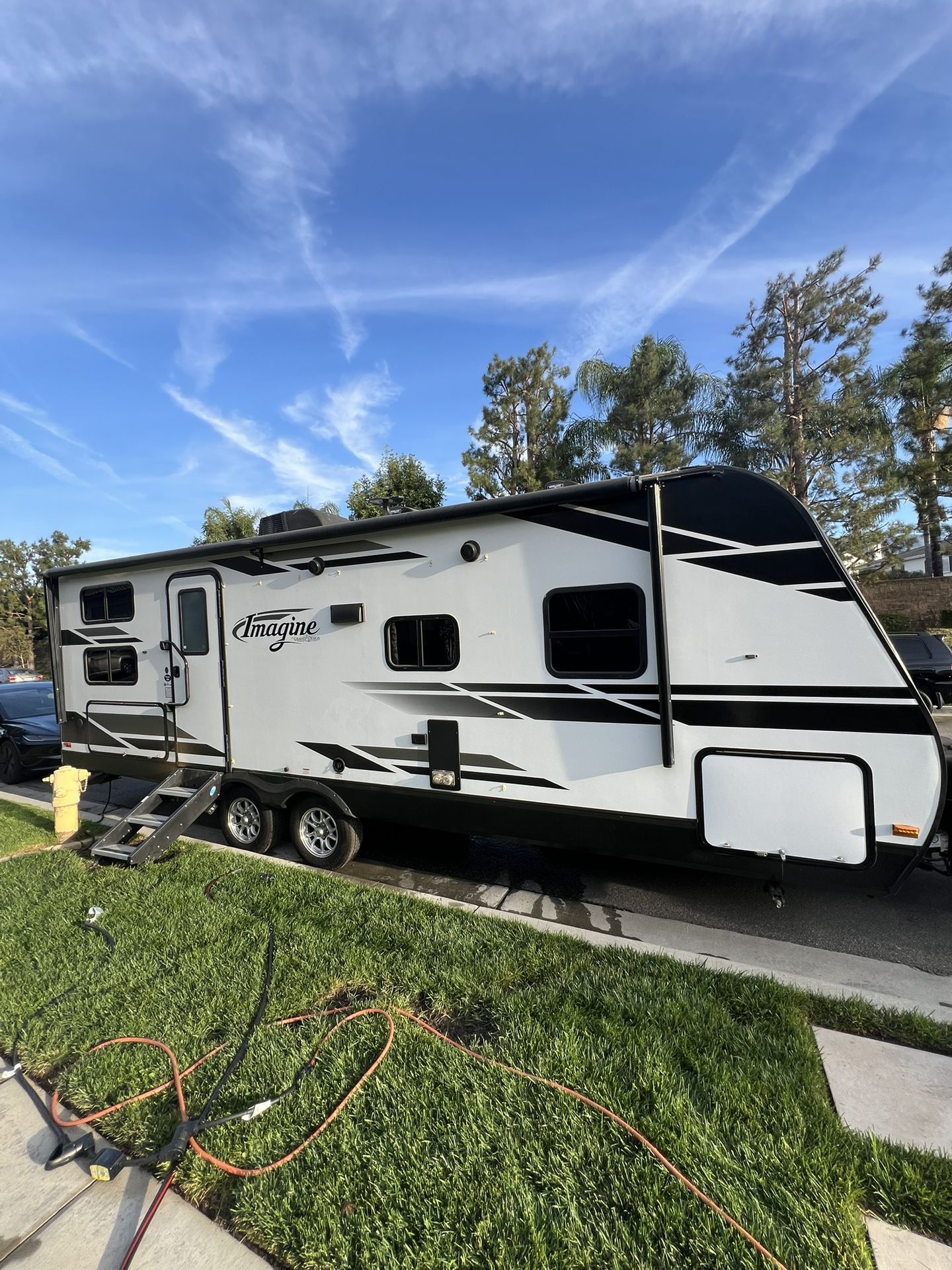 Grand Design Imagine 2400BH