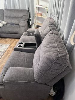 Power Reclining Sofas