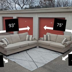 NFM BERNHARDT SOFA/ LOVESEAT SET (Free Delivery Within 25 miles)