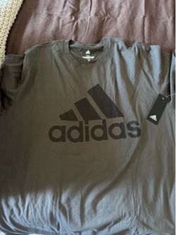 Adidas men’s shirt