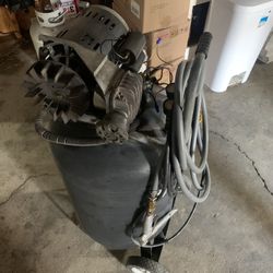 Air Compressor 